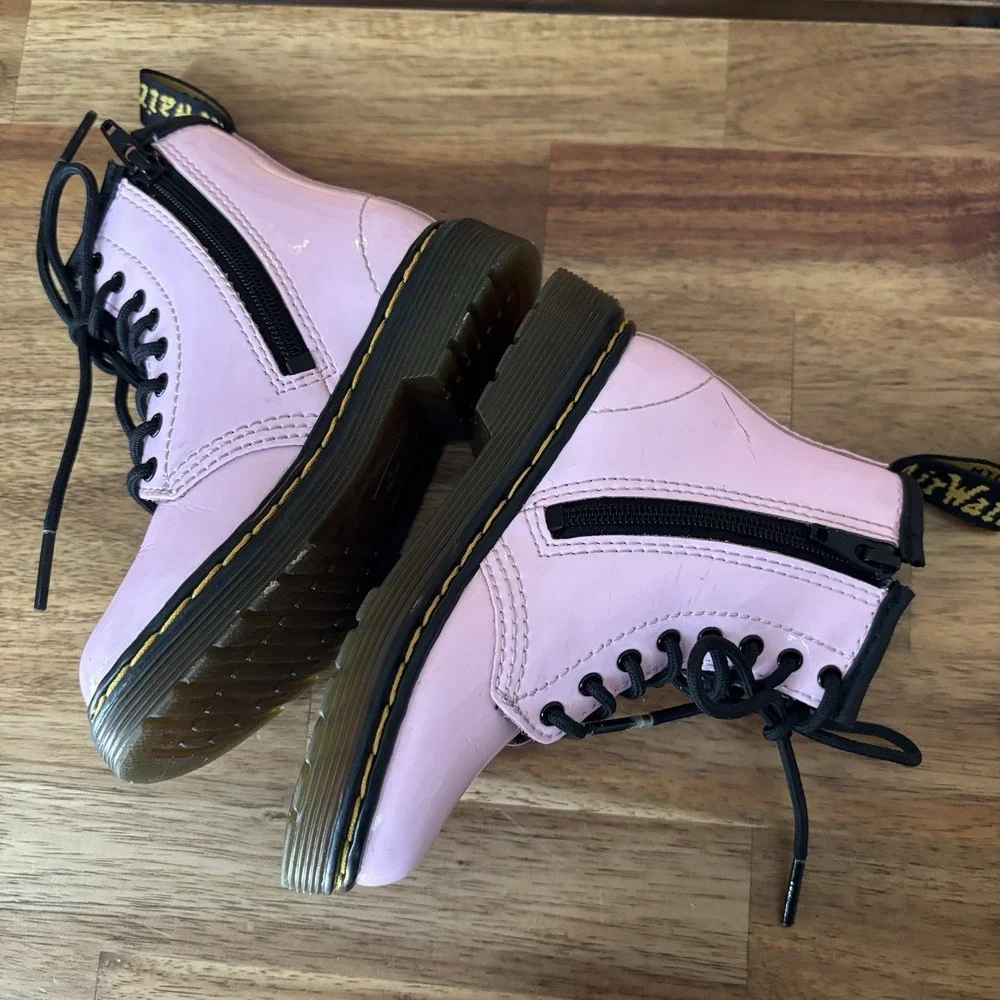 Dr. Martens 1460 Toddler Boots Pink Patent Leather Size 7 US Side Zip NO INSOLES
